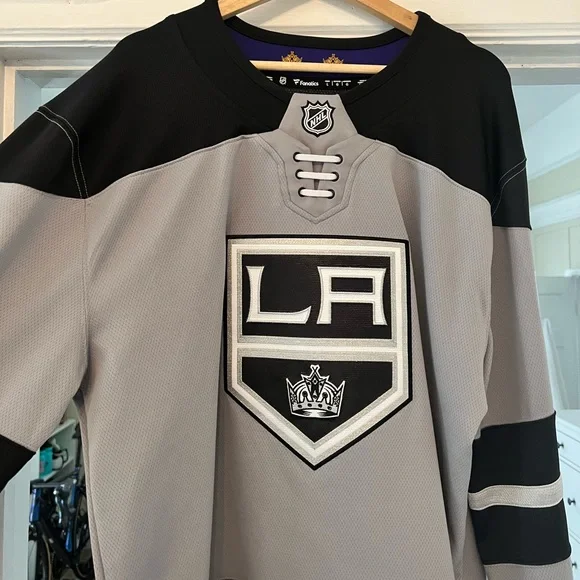 LA Kings #70 Pearson Hockey Jersey - Picture 3 of 5
